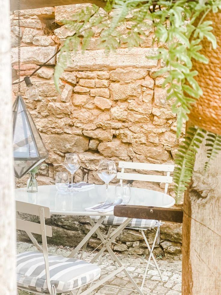 Dix Restaurant & Chambres D'Hotes, Sainte-Alvere, Dordogne Экстерьер фото